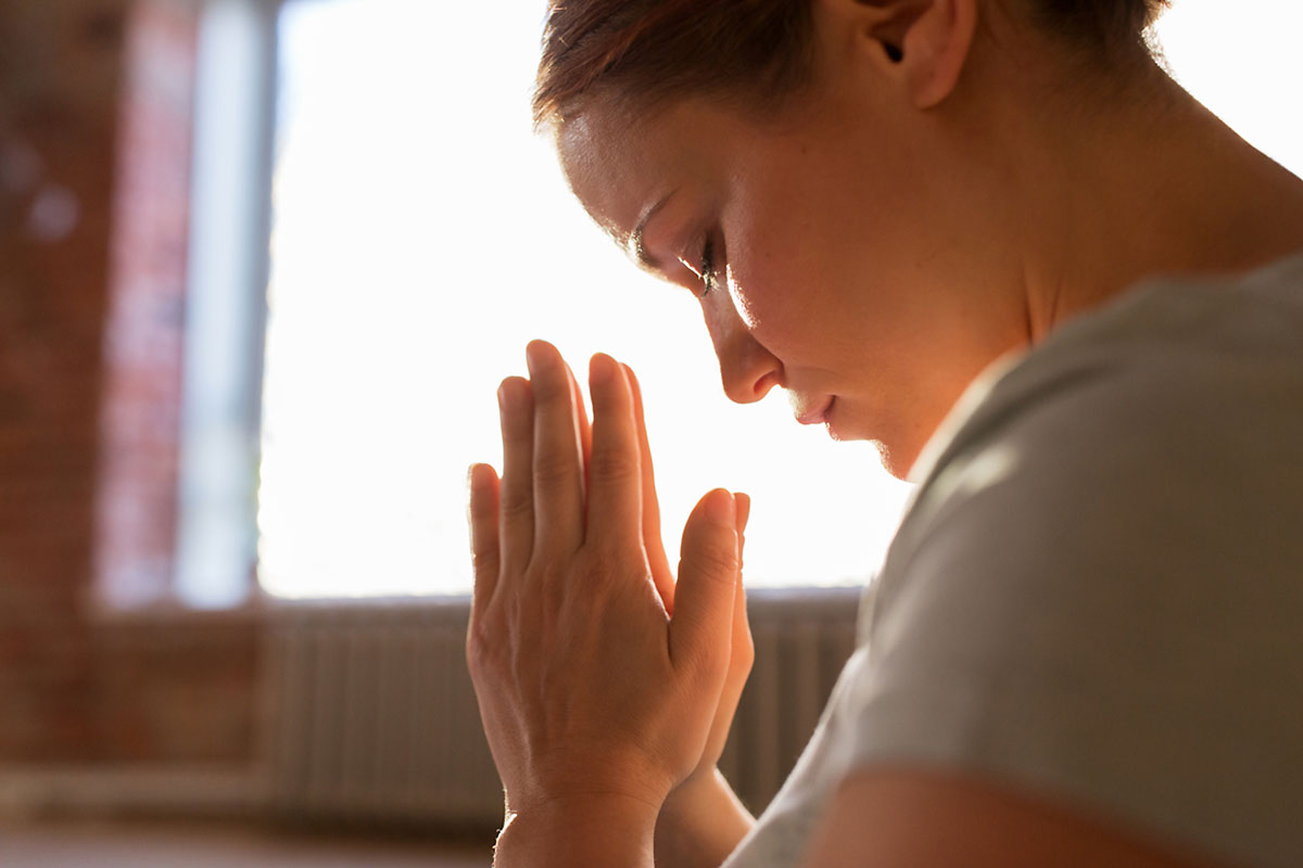 z-meditacijo-nad-stres